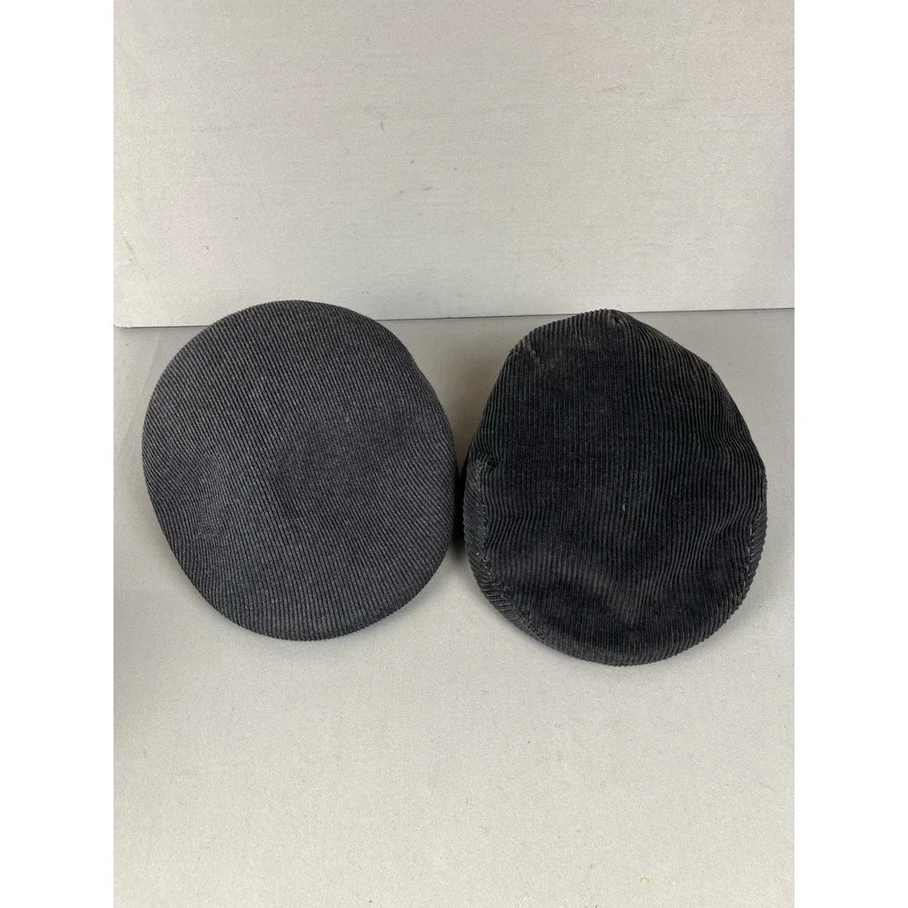 Vintage Kangol Men's Black & Dark Gray Hat Corduroy Made In UK - Size Medium